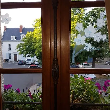 Le Petit Logis De Tinteniac Apartament *