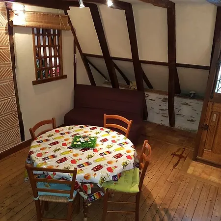 Le Petit Logis De Tinteniac Apartament
