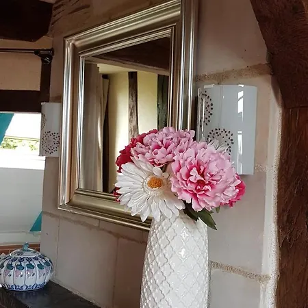 Apartament Le Petit Logis De Tinteniac *